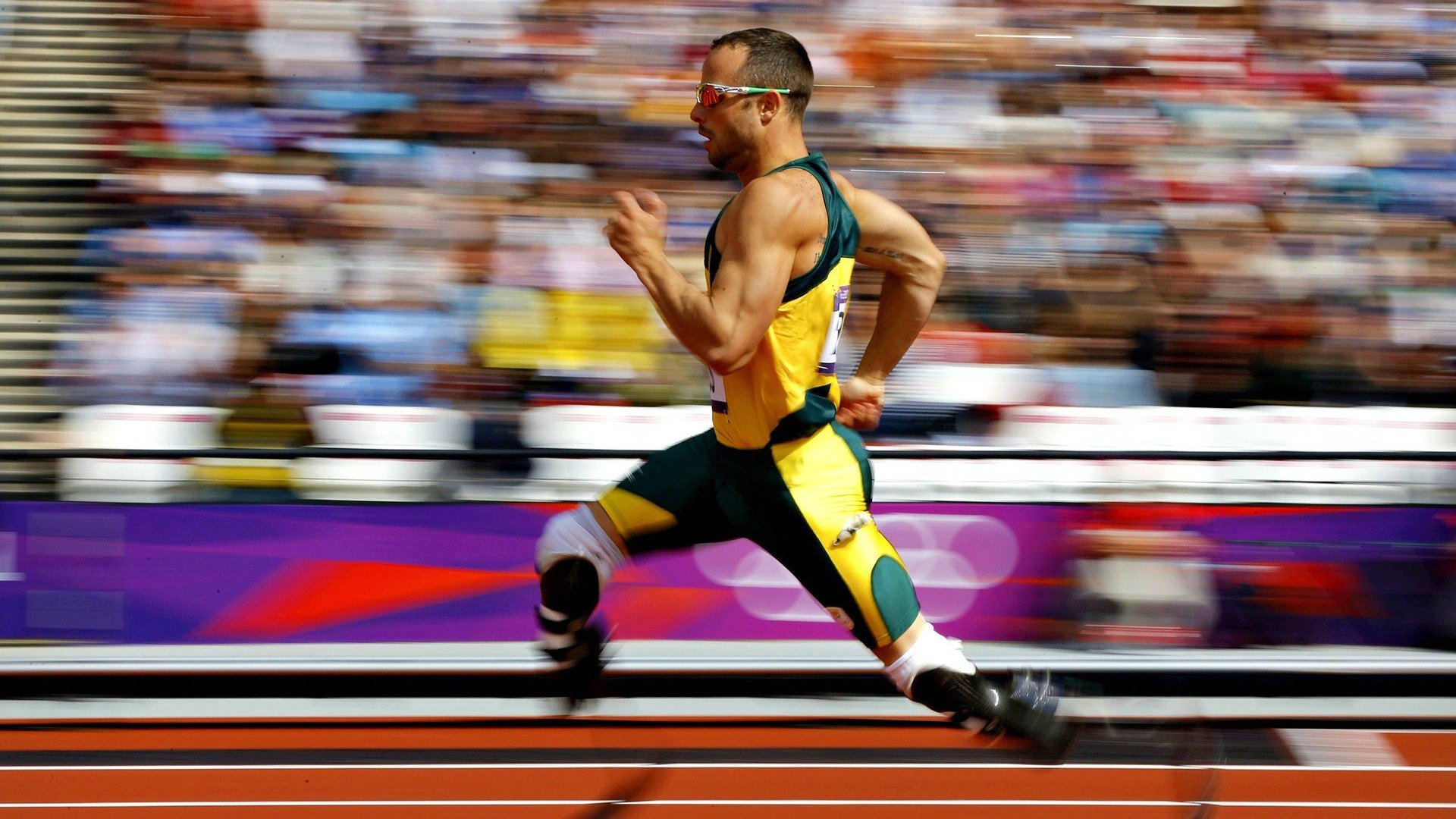 中国滑板城市邀请赛长沙站 碗池赛场惊险连招引来阵阵尖叫，中国滑板场地